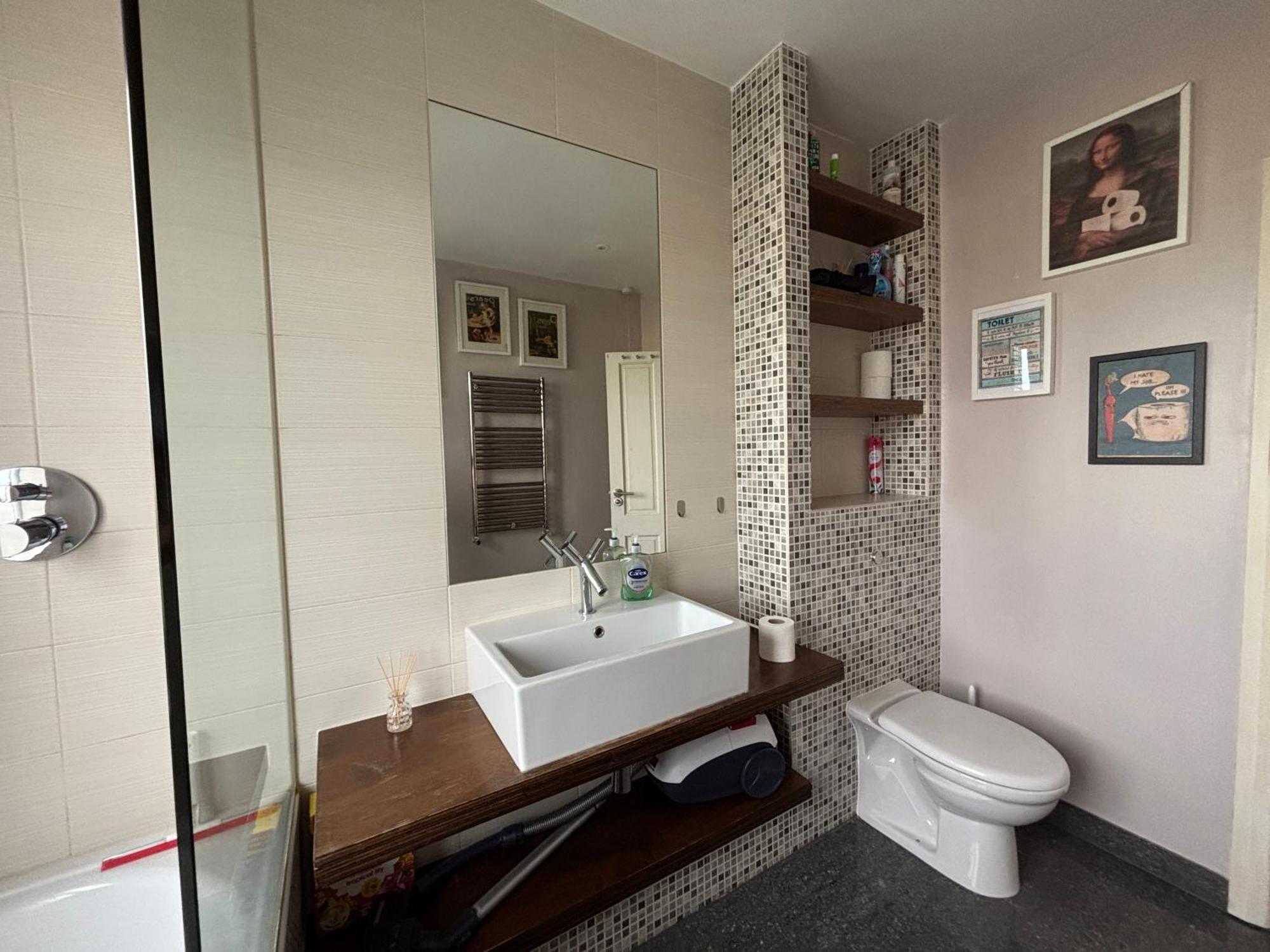 Hotel Entire House Floor Perfect For Couples & Freelancers - Available For Single Too Londra Esterno foto