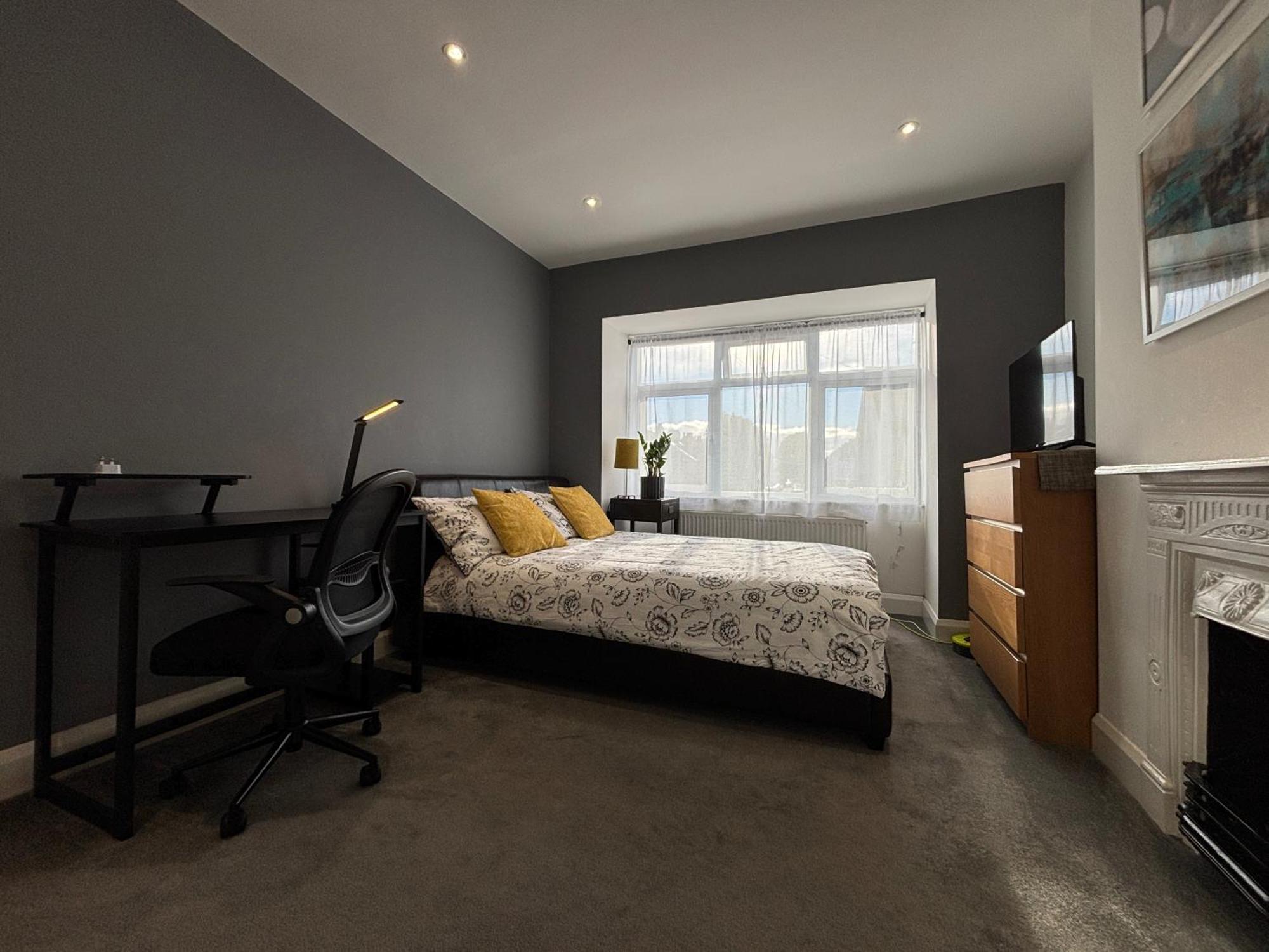 Hotel Entire House Floor Perfect For Couples & Freelancers - Available For Single Too Londra Esterno foto